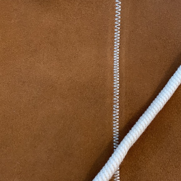 BNWT Gap genuine leather brown purse - Picture 4 of 5